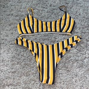 Yellow stripe bikini